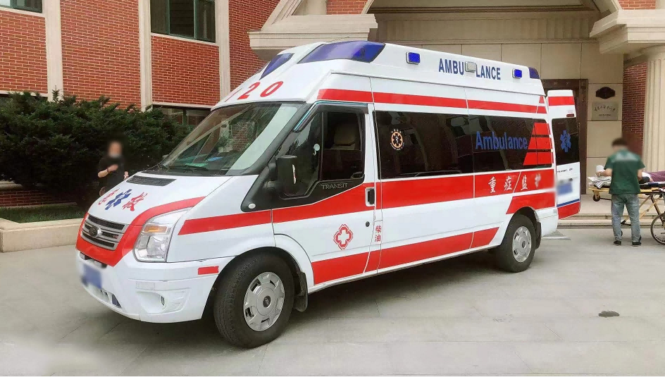 威宁重症监护救护车
